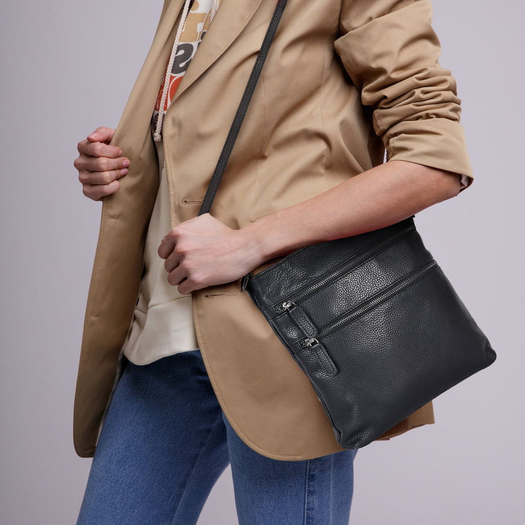 Leather Crossbody Purse Ottawa - Black - Greenwood Leather