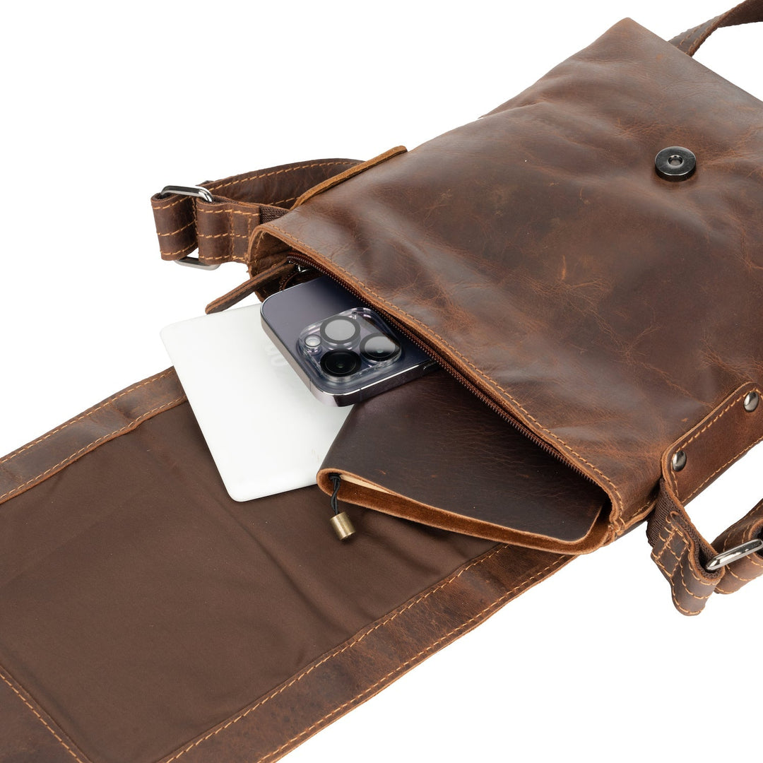 Mini Messenger Bag Henrik - Unisex - Sandal - Greenwood Leather